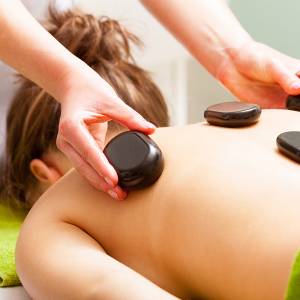 Hot Stone Massage 90 Minutes