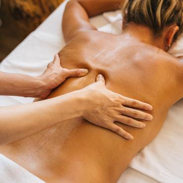 The Benefits of Deep Tissue Massage on the Muscular and Circulatory System